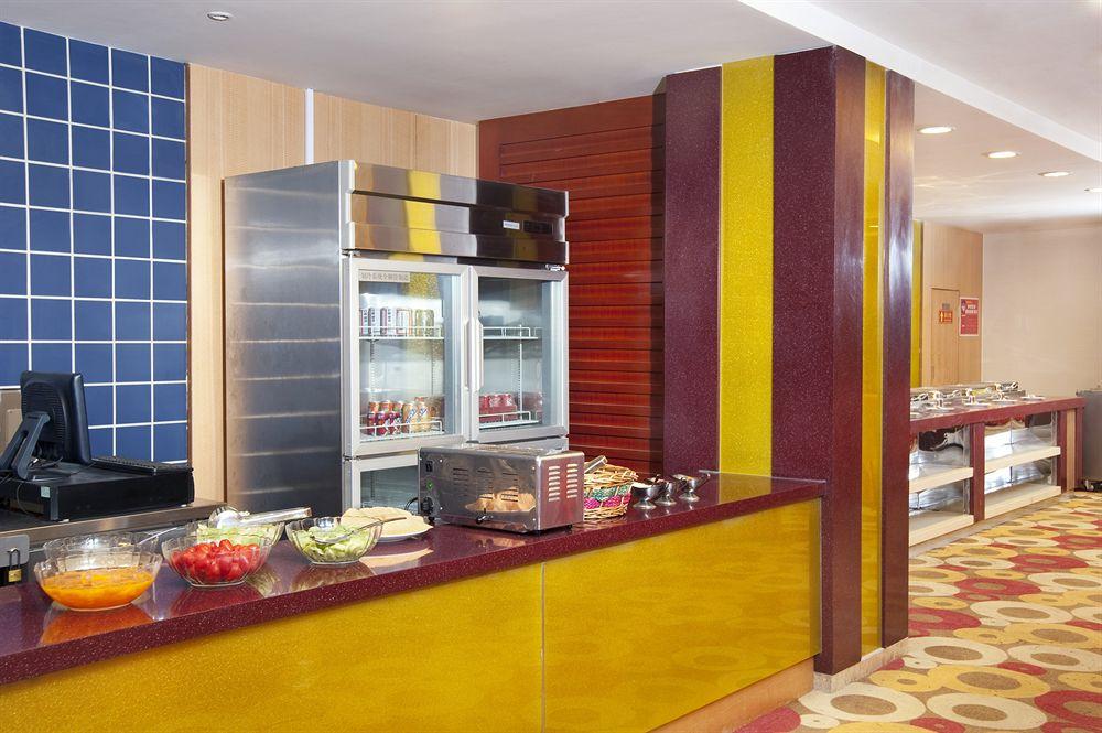Holiday Inn Express Tianjin Dongli, An Ihg Hotel Εξωτερικό φωτογραφία
