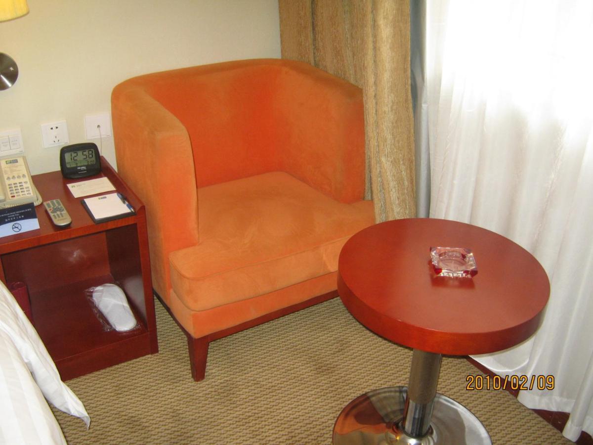 Holiday Inn Express Tianjin Dongli, An Ihg Hotel Εξωτερικό φωτογραφία